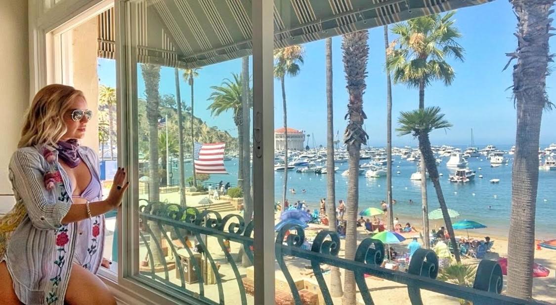 The Edgewater Hotel Avalon Exterior photo