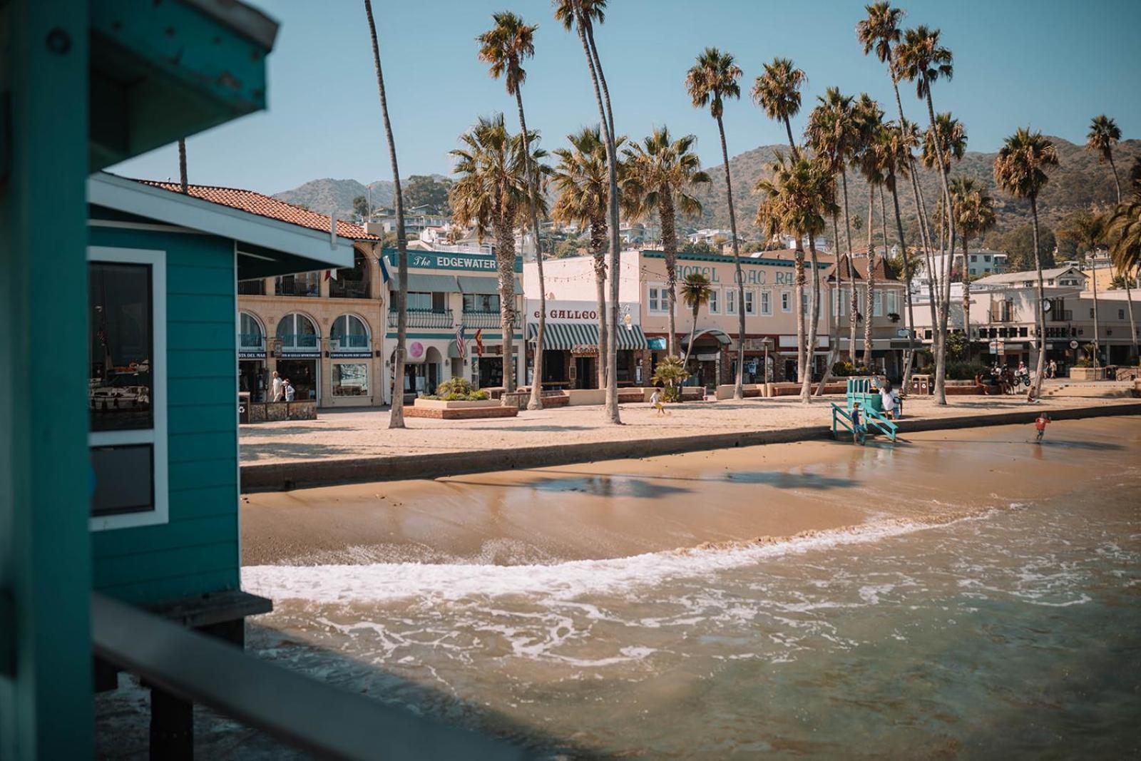 The Edgewater Hotel Avalon Exterior photo